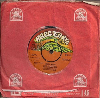 Dan The Banjo Man Black Magic UK 45 7 single +Londonderry (Instrumental)