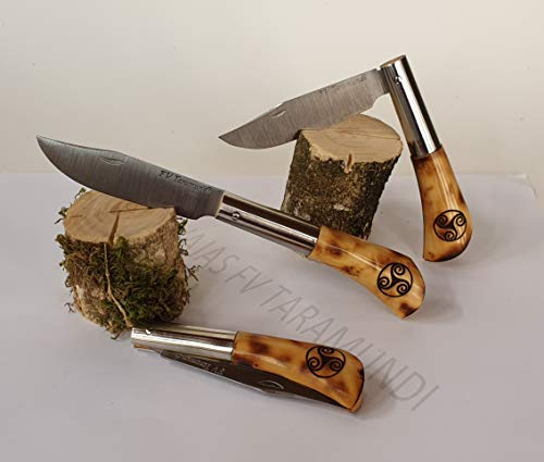 Navaja artesanal TARAMUNDI boj quemado pirograbada con trisquel y circulo alrededor Caza, Pesca, Camping, Outdoor, Supervivencia y Bushcraft + Portabotellas de regalo