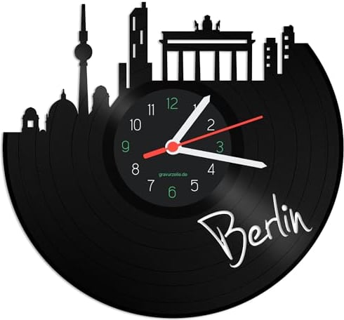 GRAVURZEILE Schallplattenuhr - Skyline Berlin - Wanduhr aus gegossenem Vinyl mit Stadt Skyline - 30 cm - Upcycling Designer Uhr - Moderne Wanduhr im Retro Vintage Style - Made in Germany
