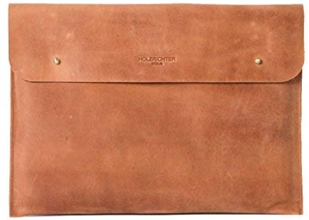 HOLZRICHTER Berlin Laptop 13“ Sleeve - Premium Hülle aus Leder – Ledertasche für Notebook Apple MacBook 13 Retina – Camel-braun
