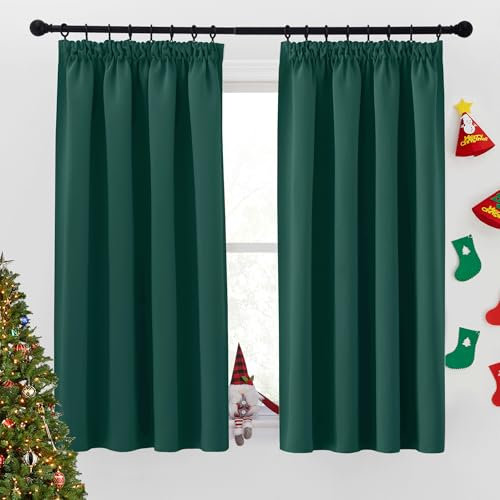 PONY DANCE Verdunklungsvorhänge mit Kräuselband für Schiene 2er Set H 145 x B 140 cm Dunkelgrüne Vorhänge Blickdicht Kurze Gardinen für Kleine Fenster Thermovorhang Hitzeschutz