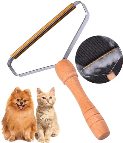 FOSLAP Lint Remover for Carpets - Reusable Lint Roller for Pet Hairs - Double Sided Copper Blades with Finest Wooden Handle - Effective for Cleaning Clothes, Stairs and Blanket
