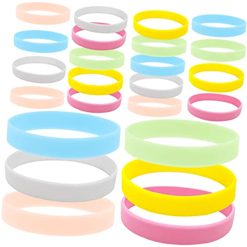 ifundom 24 Stück Leuchtende Partygeschenke Leuchtende Armbänder Leuchtende Armbänder Gummi Neon Partyzubehör Rave Armbänder Personalisierte Silikonarmbänder 80Er Jahre Accessoires