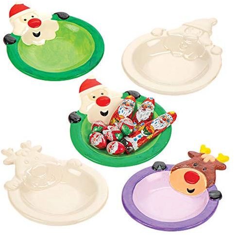 Baker Ross Santa & Reindeer Porcelain Plates, Perfect Creative Xmas Party Supplies, Children to Design and Decorate, Ideal for Home Crafting, School Tasks and Craft Group Activities (Pack of 2)