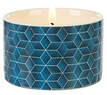 Wax Lyrical Fired Earth Mittelgroße Keramik-Kerze, Assam & White Cedar, bis zu 26 Stunden Brenndauer