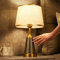 Mengjay Tischlampe Nachttischlampe，Stoffschirm Schreibtischlampe，Dekorativer Metallfuß，E27 Fassung，Modern Tischleuchte für Schlafzimmer Wohnzimmer