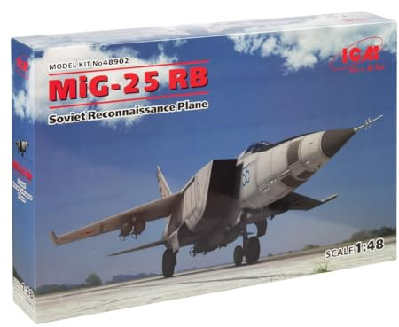 ICM 48902 Modellbausatz MiG-25 RB Sovit Reconnaissance Plane