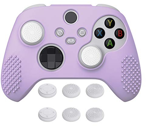 eXtremeRate PlayVital Funda de Silicona para Xbox Series X S Protector Carcasa Antideslizante con 6 Tapas de Joysitcks Funda de Goma para Xbox Series S X Mando(3D Tachonado-Malva)