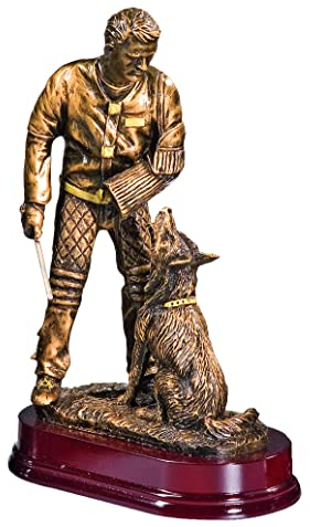 Henecka | Hundesport-Pokal | Resinfigur Figur | Hund beim Verbellen | Bronze | mit Wunschgravur | Größe 30 cm