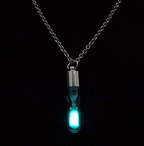 Collier avec Pendentif en Forme de sablier Phosphorescent