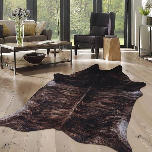 WARM HAVEN Kuhfell-Imitat Teppich: Kuhfell-Muster Teppich für Wohnzimmer Schlafzimmer 140x158 cm - Tiermuster Haut Western Dunkelbraun