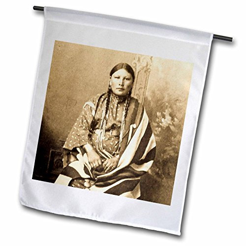 3dRose FL_77337_1 Sioux Woman Sepia Gartenflagge, 30,5 x 45,7 cm