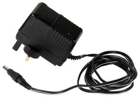 TREND AIR/P/5/UK Charger 230V UK Plug AIR/PRO