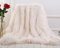 Freyamy Flauschig Kunstpelz Kuscheldecke 200x230cm Beige Wende Wurfdecke Langhaar Microfaser Kunstfell Wohndecke Flanell Warme Felldecke Sofa Decke TV-Decke Klimaanlage Decke Plüsch Tagesdecke