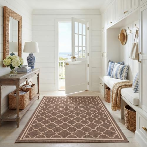 SAFAVIEH Washable Rug Outdoor Courtyard Collection - 4' x 5'7, Brown & Bone, Non-Shedding & Easy Cleaning, Ideal for Patio, Backyard, Mudroom (CY6918-242)