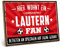 ARTFAVES® Wandbild Holzschild mit Spruch - Hier wohnt ein verrückter LAUTERN Fan - Türschild Retro Vintage Deko Bild Geschenk - Fussball, Kaiserslautern