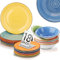 Shally Dogan Servicio de platos de servir de 18 piezas de porcelana de mesa para 6 personas, juego compuesto por 6 platos llanos, 6 hondos, 6 dulces y frutas, diseño moderno liso (multicolor)