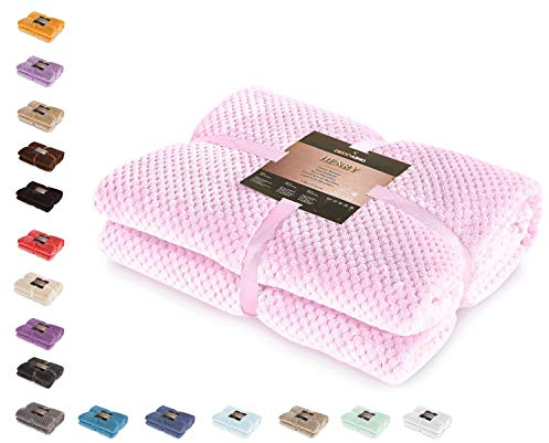 DecoKing Kuscheldecke 150x200 cm rosa Decke Microfaser Wohndecke Tagesdecke Fleece weich sanft kuschelig skandinavischer Stil pink Puder Henry