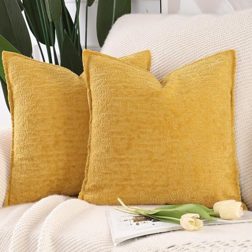 Madizz 2er Set Chenille Samt Kissenbezüge mit Rand Dekorativ Weiche neutrale Wurfkissen für Sofa Boho Akzent Zierkissenbezüge für Schlafzimmer Wohnzimmer Senfgelb 45x45 cm