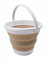 SAMMART 5.5L zusammenklappbarer Plastikeimer - Faltbare runde Wanne - Tragbarer Wassereimer zum Angeln - Platzsparender Outdoor-Wassertopf (Weiß/Latte, 1)