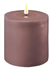 ReWu LED Kerze Deluxe Homeart, Indoor LED-Kerze mit realistischer Flamme auf einem Echtwachsspiegel, warmweißes Licht - Light Purple 10 x 10 cm