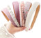 DRESHOW Bandeaux Tendance pour Femmes Différents Modèles Bandeaux Antidérapants Serre-tête en Perles Florales Bandeau Cheveux Rembourrés Accessoires de Cheveux Vintage pour Femmes et Filles