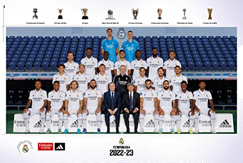 Grupo Erik Editores, S.L. Real Madrid Poster Mannschaft Saison 2022/23 Die gesamte Mannschaft