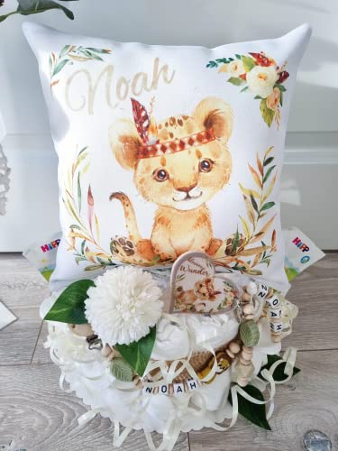 Windeltorte mit Name - Kuschelkissen Löwe Junge I Geschenk, Babyparty, Geburt oder Taufe + gratis Grußkärtchen