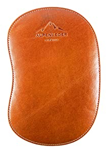 Alpenleder Mousepad - Modell: Lindau (Handgefertigt) - Nachhaltiges Bio-Leder aus regionaler Landwirtschaft | Mauspad Gaming Leder, Mousepad Leder *Fair Produziert* (26 x 16cm, Cognac)