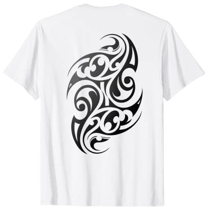 Tatouage traditionnel authentique tribal Maori Nouvelle-Zélande. T-Shirt