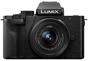 Panasonic LUMIX DC-G100KEB-K Vlogging Camera with LUMIX G Vario 12-32 mm f3.5-5.6 (Renewed)