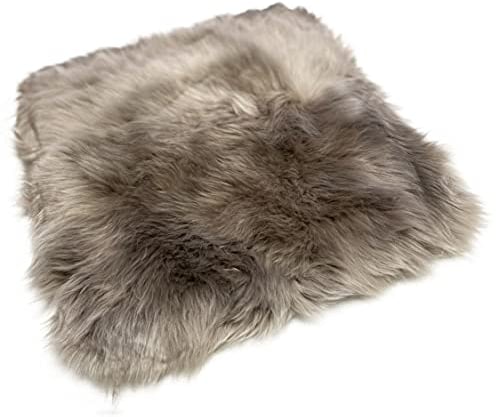 Rohn Moden Sitzkissen, Sitzauflage Schnucke aus echtem hochwolligem Lammfell für Stuhl, Rollstuhl, Katzenbett, Hundebett und Dekoration - Kuscheliges und vielseitiges Accessoire in Mushroom