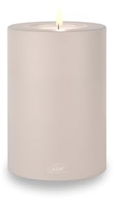Qult Farluce Trend Cappuccino ∅ 8 + 10 cm • Teelichthalter in Kerzenform • Kerze • Kunststoffkerze in Kerzenoptik • Teelichtkerze mit Teelichteinsatz • inkl. Teelicht (Ø 10 H 15 cm)