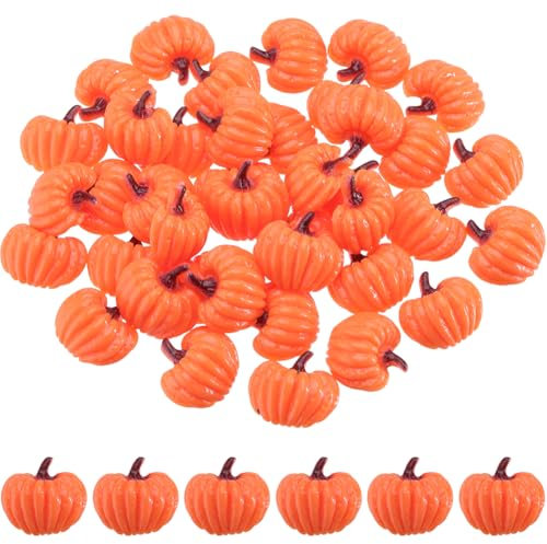 SUNNYCLUE 1 scatola 80 pezzi Ciondoli In Resina di Halloween Ciondoli Zucca Cartone Animato Tema Autunnale Zucche Arancioni Cabochon con Retro Piatto Sfuso per Creazione di Gioielli Abbellimenti per S