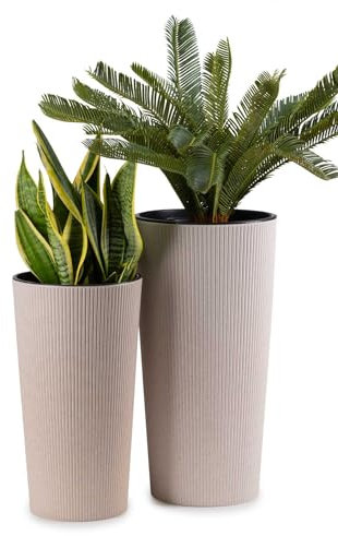 HowHomely 2X Blumentopf Gross mit Pflanzkübel Einsatz | Beige Pflanzkübel Groß aus Kunststoff für Deko Wohnzimmer oder Garten | Set aus 2 Blumenübertopf (30xh57cm & 25xh46)