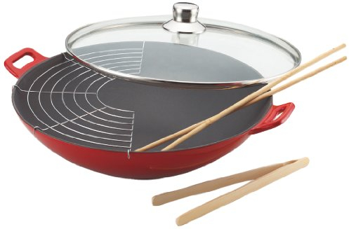 Baumalu, Wok Fonte 36 cm Coloris Rouge Dégradé avec Revêtement Anti-Adhérent, Couvercle en Verre, Grille en Inox, Pince et Baguettes en Bois, Compatible Tous Feux Induction