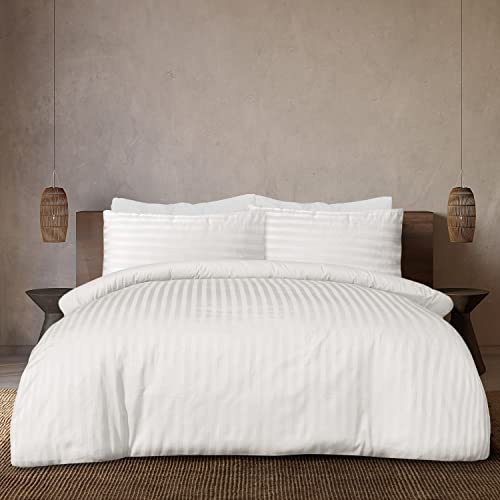 Sleepdown Soft Hotel Quality 225 THREAD COUNT COTTON Satin Stripe Duvet Cover Set With Pillowcases in White Colour (Super King)