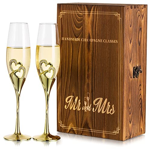 Personalised Champagne Glasses Wedding Gifts - Set of 2 Mr and Mrs Champagne Flutes with Engraved Wooden Gift Box Gold Crystal Champagne Glass Anniversary Bridesmaid Engagement Gifts for Bride Groom