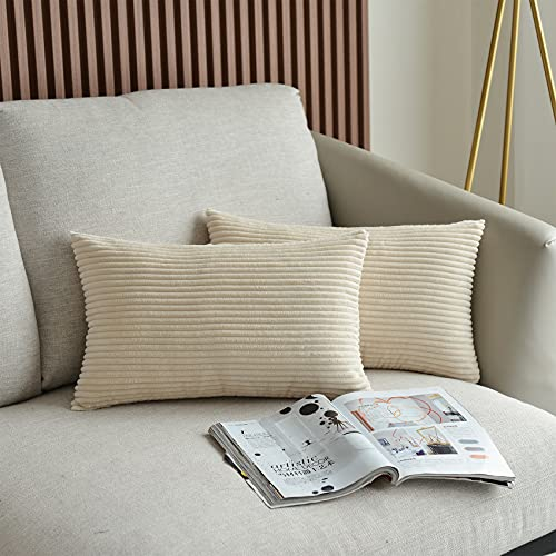 UPOPO 2er Set Kordsamt Kissenbezug Dekorative Einfarbig Kissen Kissenhülle Kissenbezüge Dekokissen Zierkissen Sofakissen für Sofa Schlafzimmer Wohnzimmer mit Reißverschlüsse 30 X 50cm Beige