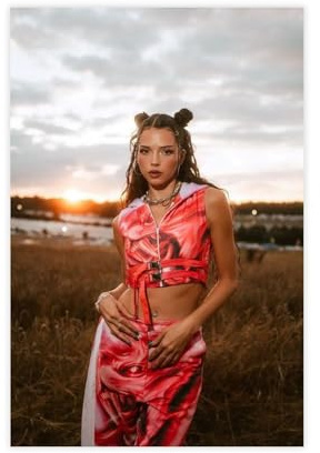 Nina Poster Chuba (8) Leinwandposter Wandkunst Dekor Druck Bild Gemälde für Wohnzimmer Schlafzimmer Dekoration 30 x 45 cm