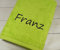 Duschtuch Handtuch personalisiert mit Namen Frottier grün 70x140 Badehandtuch Baumwolle Namenshandtuch weich Badetuch Sauna Badezimmer -500 g/m2 - Geschenkidee(70 x 140 cm, Grün) (140222)