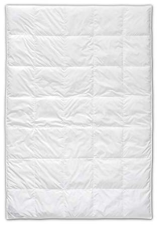 Böhmerwald Selection Daunendecke, Allergikergeeignet, 100% Daunen, 630g Füllgewicht, Wärmeklasse Normal, 155x220 cm, OEKO-TEX® Standard 100, Kassetten-Decke mit 2,5 cm Steg, für 18-22°C Raumtemperatur