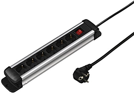 Hama Steckdosenleiste 6-Fach(Mehrfachsteckdose aus Aluminium, inkl. EIN- und Aus Kipp-Schalter, Wandmontage möglich, Steckplätze 45 Grad gedreht, Kabel 1,5m) Schwarz/Silber
