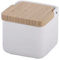 KOOK TIME salero de cocina con tapa de madera de bambú basculante. - Salero blanco mate de cocina moderno con base de cerámica mate para usar como salero y azucarero o especieros, 11.2x11.2x11.2cm