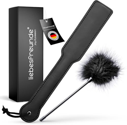 Liebesfreunde® Sex Paddel inkl. Federkitzler, BDSM Peitsche Sex Spielzeug für Paare, SM Flogger, Gerte, Bondage Zubehör