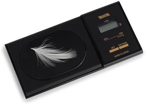 TANITA Mini-Waage 1479V – Kleine Digitale Präzisionswaage mit 0,01 g Genauigkeit – Hergestellt in Japan, 120 g Kapazität, LCD-Display