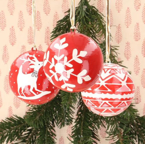 Upcycling Weihnachtskugel 3er Set aus Pappmachee, handbemalt, Muster 1 | Kaschmirkugeln, 7 cm Durchmesser, einzigartiger Christbaumschmuck, umweltfreundlich, in recycelter Box