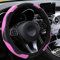 LMYDIDO Lenkradbezug Leder, Lenkradbezug Auto, Universal Lenkradbezug 37–39 cm, rutschfest, atmungsaktiv, Kohlefaser, Sport, elastisches Band ohne Innenring, Rosa