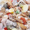 Muscheln zum Basteln, Natur Muscheln, Gemischte Ozean-Muscheln, 90 Stück Natürliche Muscheln Deko mit Aufbewahrungsbox, Für Vase Füllstoffe, Strand Thema Party Hochzeit Dekor, Kerze Herstellung
