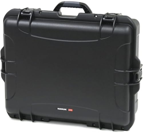 Nanuk Large Series 945 Leichtes NK-7 Harz-Gehäuse mit Schaumstoff, Schwarz